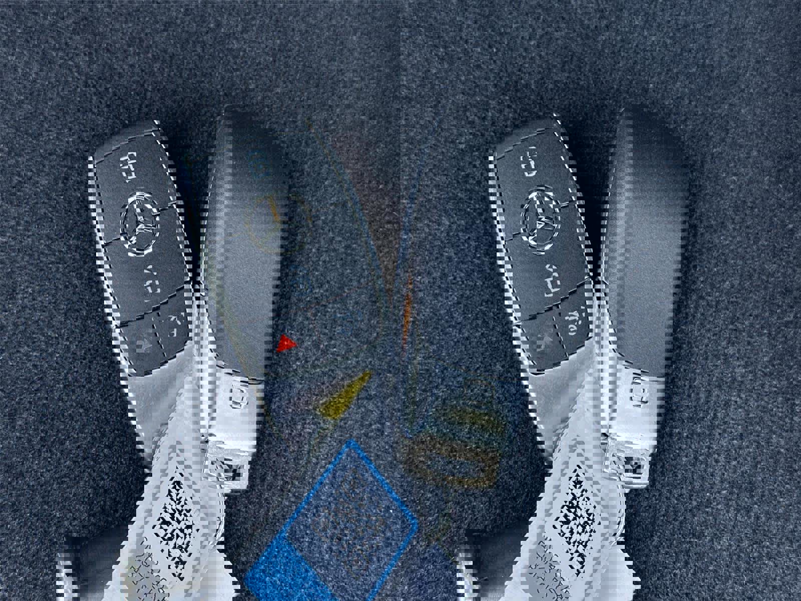 Used 2023 Mercedes-Benz EQB 250+ w/ Exclusive Package image 21