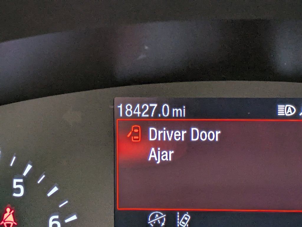 Used 2022 Ford Escape SE image 15