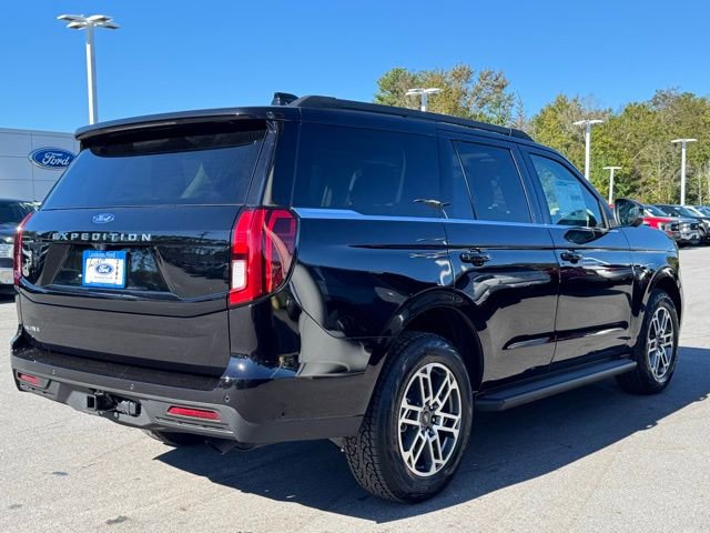 New 2025 Ford Expedition Active image 5