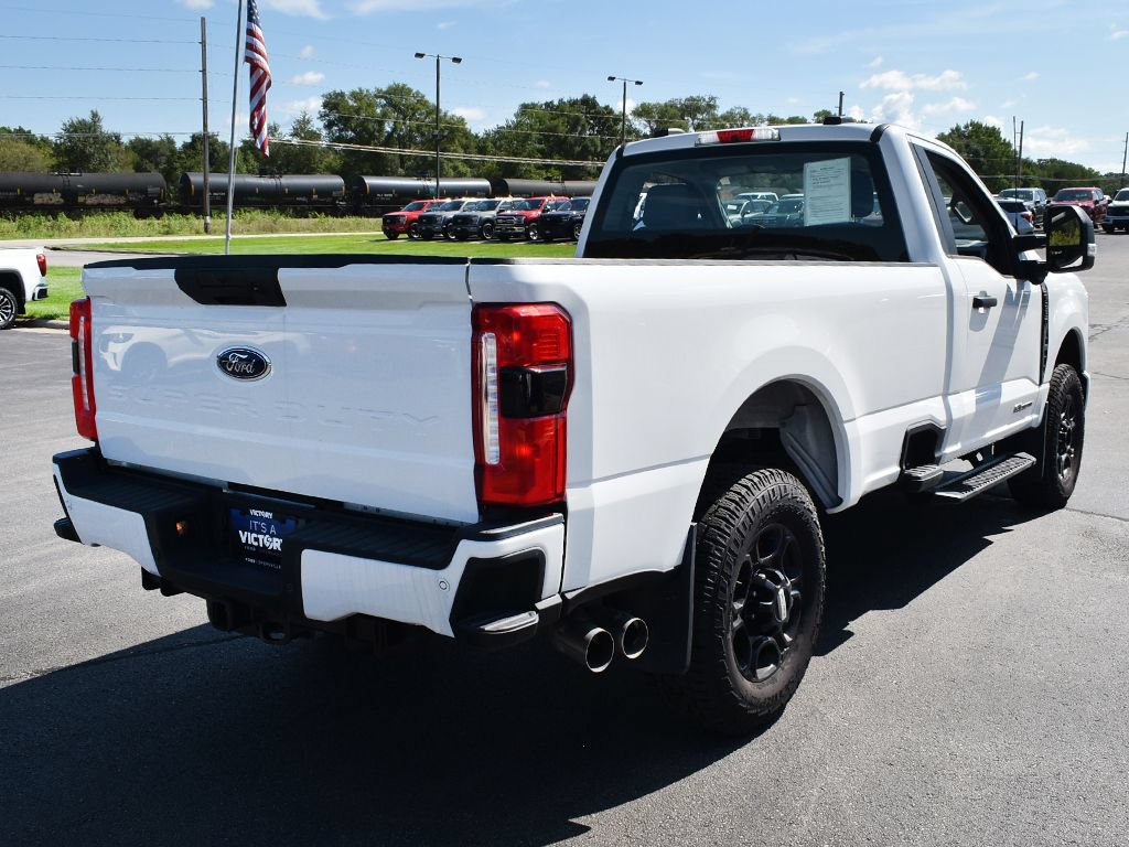 Used 2023 Ford F250 XL w/ STX Appearance Package AWD/4WD image 13
