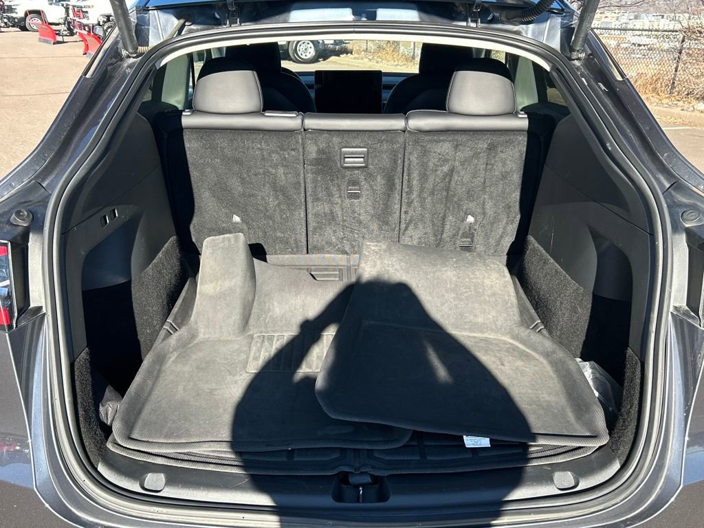 Used 2022 Tesla Model Y Performance image 6