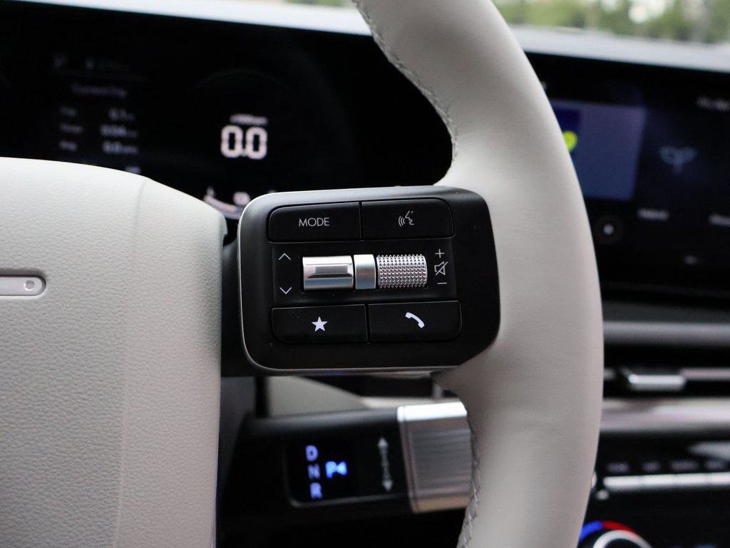 New 2025 Hyundai Santa Fe SEL image 29