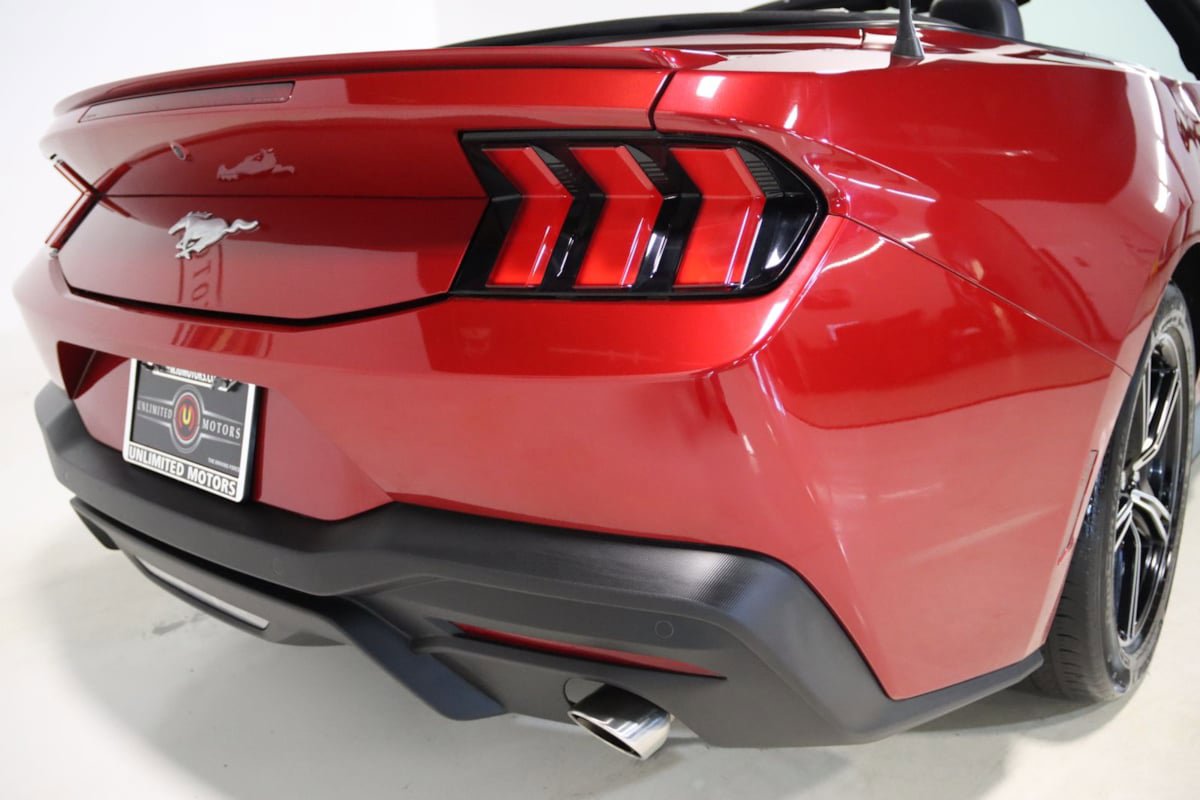 Used 2024 Ford Mustang Premium RWD image 13