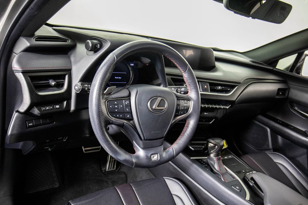 Used 2019 Lexus UX 200 F Sport w/ F Sport Premium Package FWD image 18