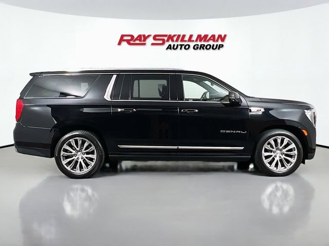 Used 2021 GMC Yukon XL Denali w/ Denali Ultimate Package AWD/4WD image 7