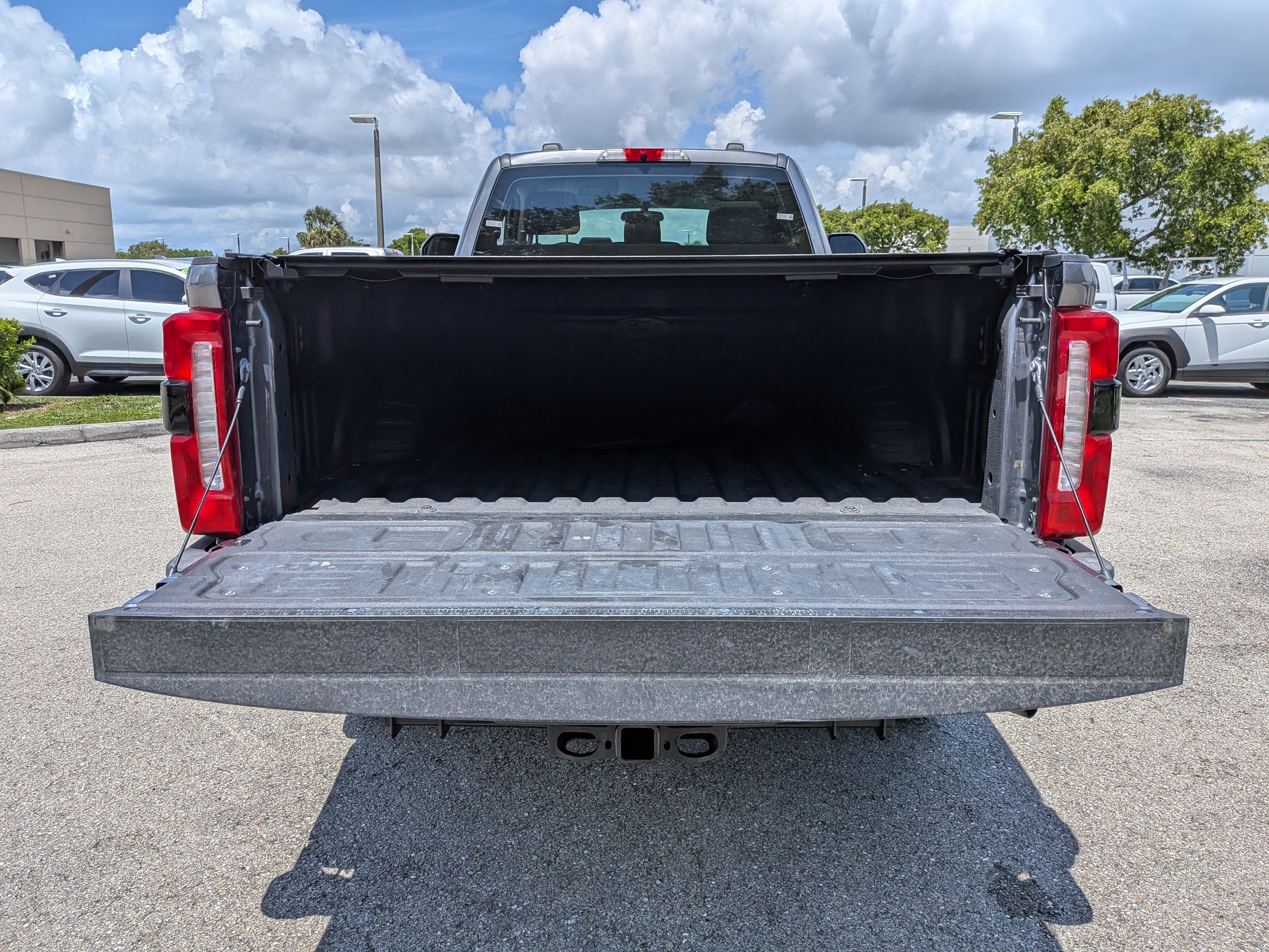 Used 2024 Ford F250 XL w/ STX Appearance Package AWD/4WD image 13
