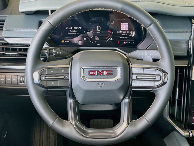 New 2027 GMC Acadia AT4 w/ Luxury Package AWD/4WD image 7