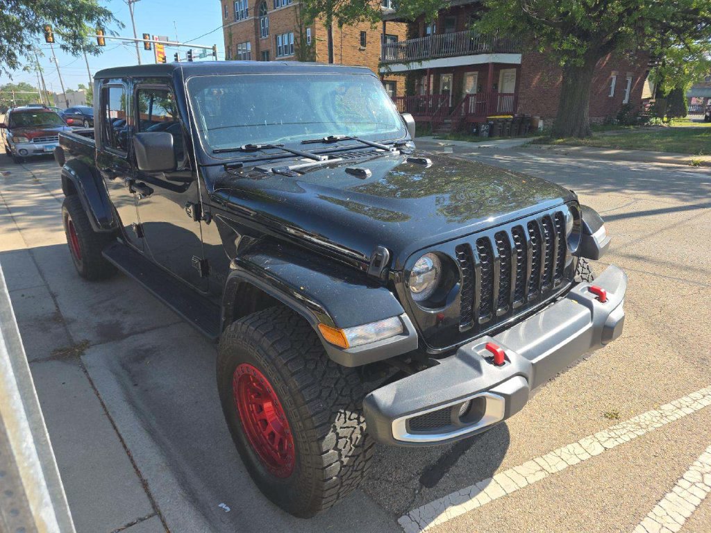 Used 2022 Jeep Gladiator Sport AWD/4WD image 3