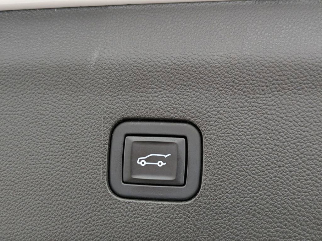 Used 2023 Buick Enclave Essence w/ Experience Buick Package AWD/4WD image 20