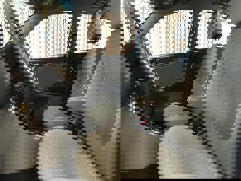 Used 2017 Hyundai Accent SE image 9