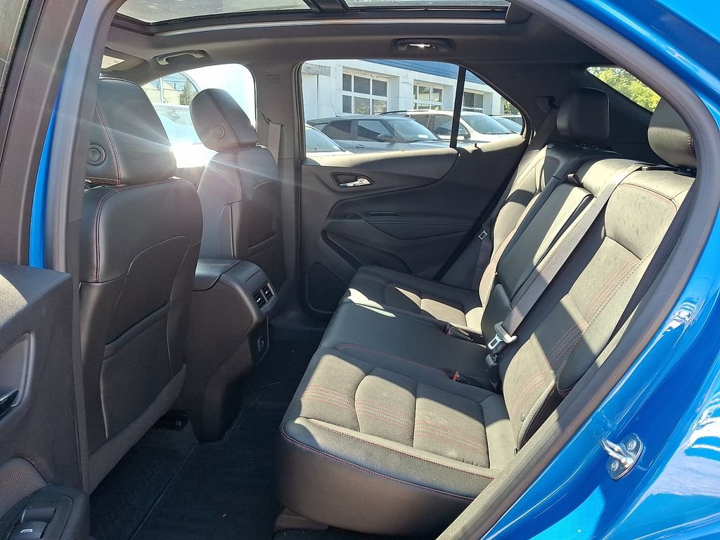 Used 2024 Chevrolet Equinox RS AWD/4WD image 10