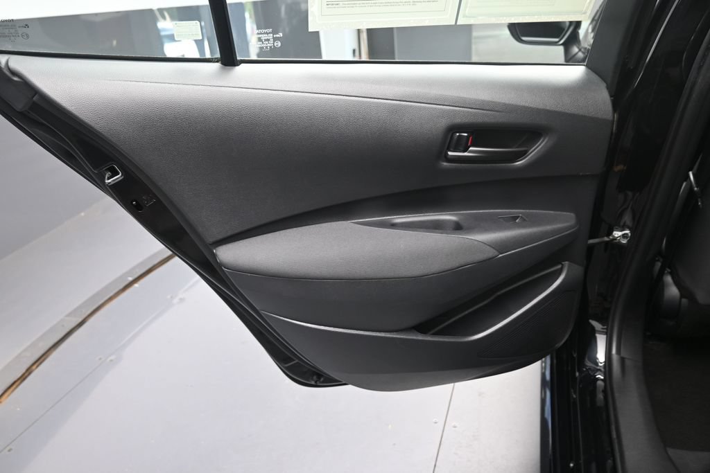 Used 2023 Toyota Corolla LE FWD image 21
