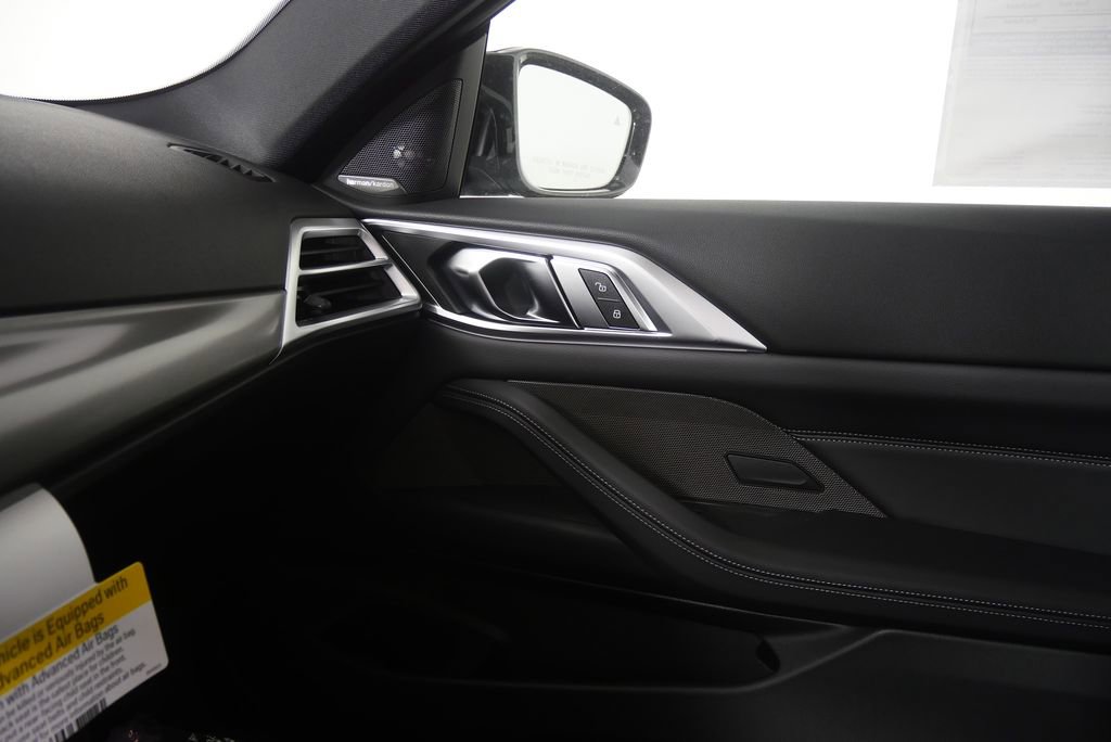 New 2026 BMW M440i Coupe w/ Premium Package RWD image 24