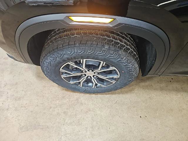 New 2026 GMC Acadia AT4 w/ Luxury Package image 9