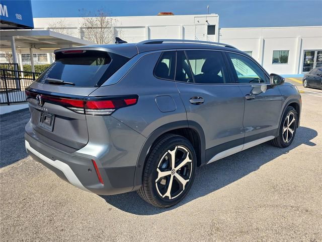 New 2026 Volkswagen Tiguan SE image 3