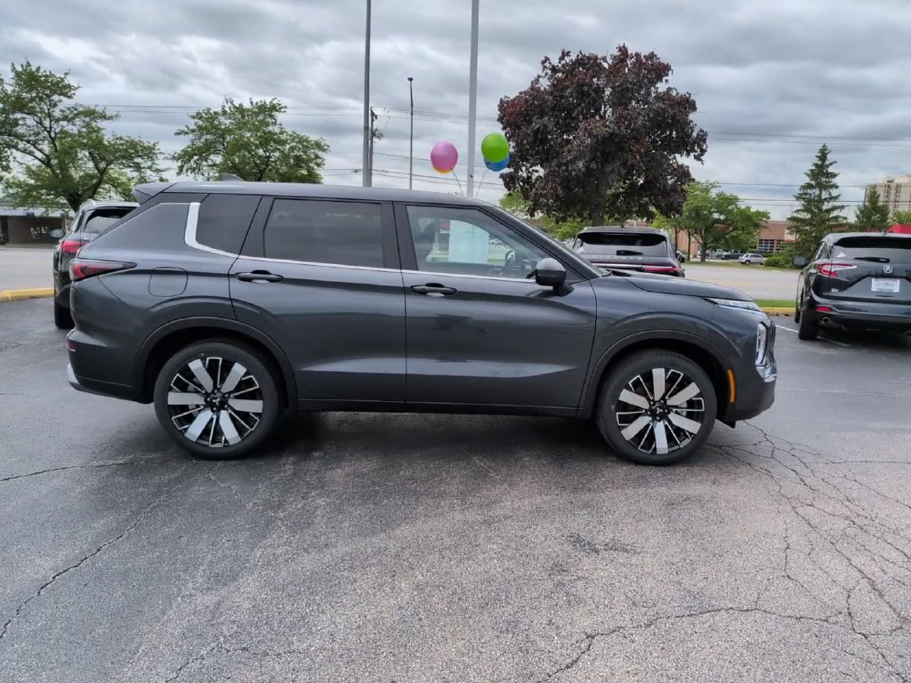 New 2026 Mitsubishi Outlander SE AWD/4WD image 7