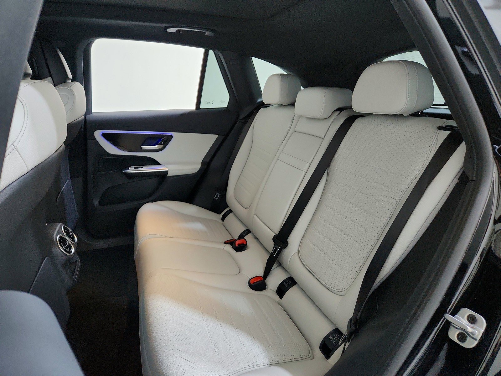 New 2026 Mercedes-Benz GLC 300 4MATIC image 8