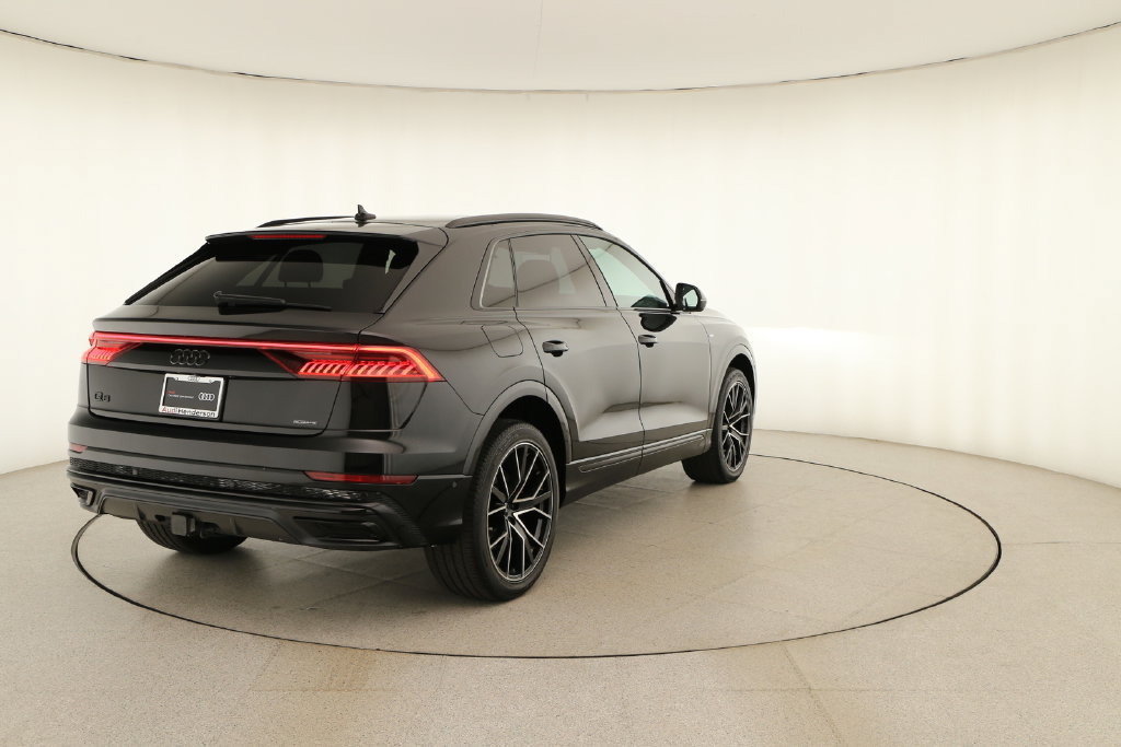 Used 2023 Audi Q8 Premium Plus AWD/4WD image 6