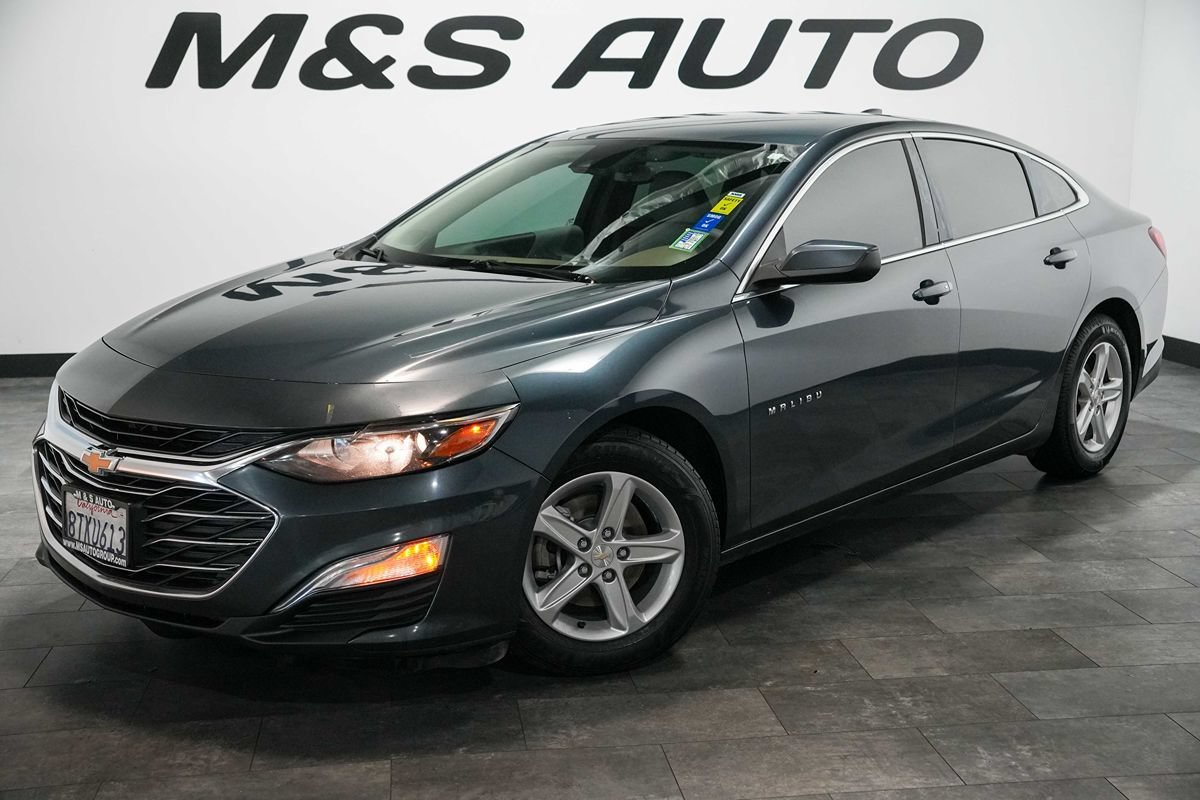 Used 2021 Chevrolet Malibu LS w/ Driver Confidence Package II FWD image 2