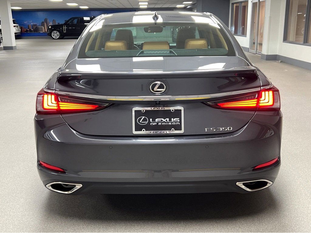 New 2025 Lexus ES 350 w/ Premium Package image 6