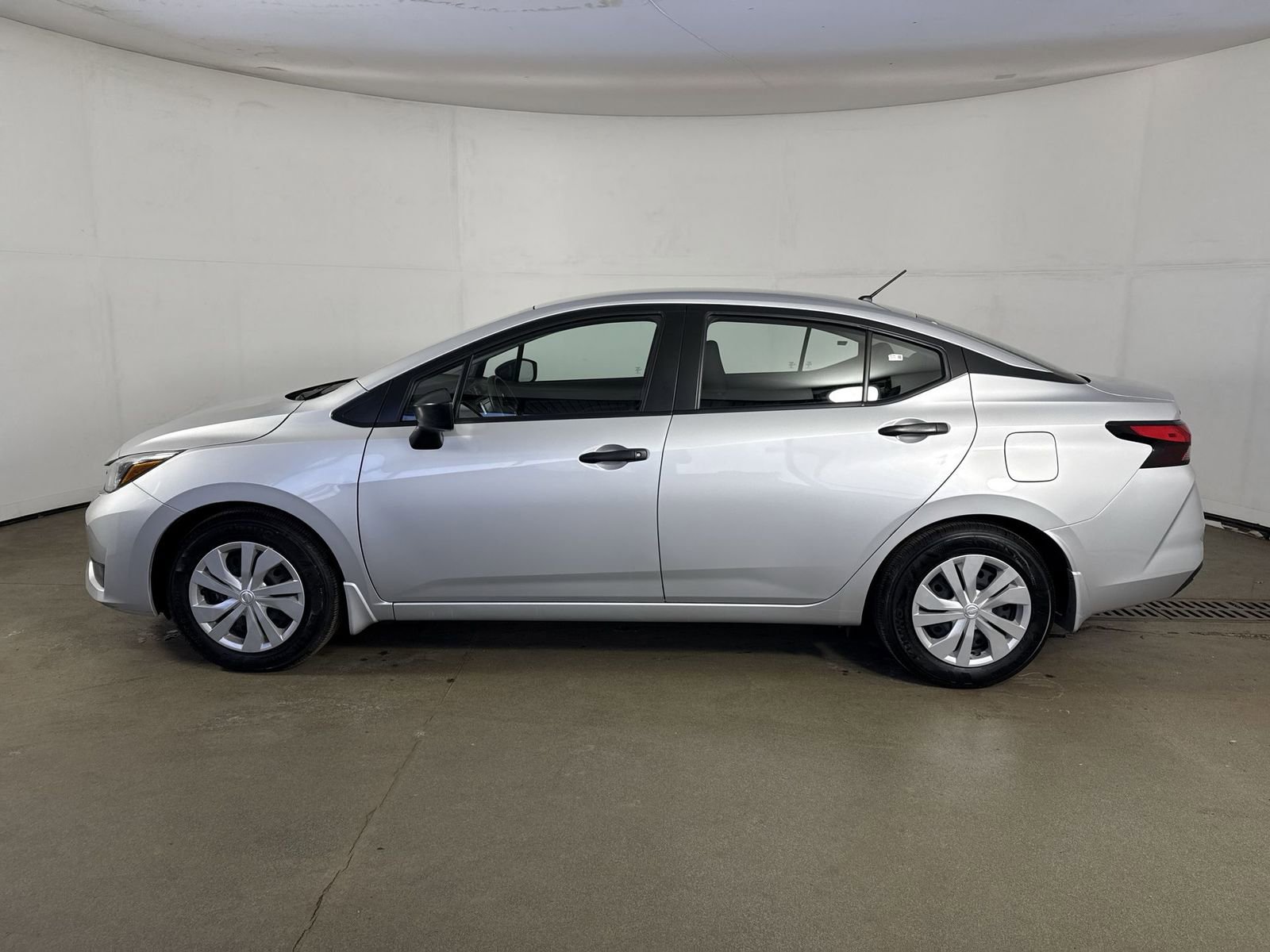 Certified 2025 Nissan Versa S w/ Trunk Package image 30