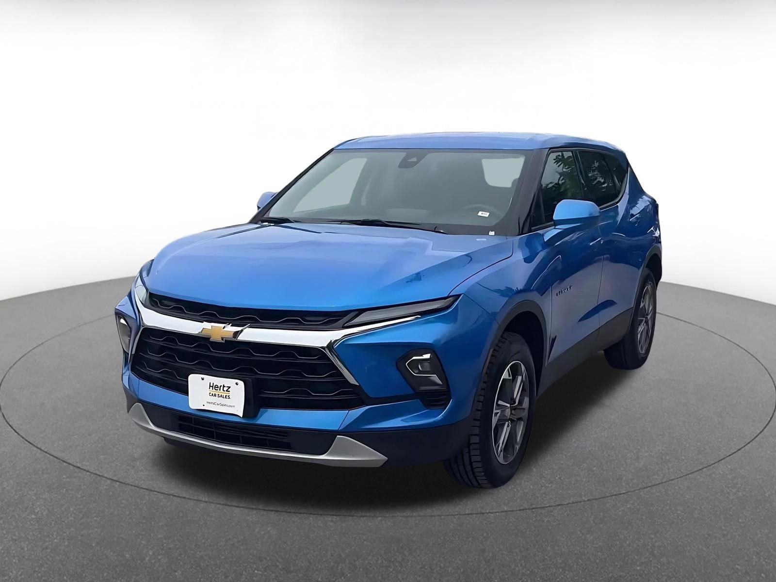 Used 2025 Chevrolet Blazer LT FWD image 7