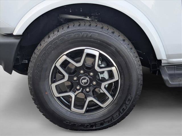 New 2026 Ford Bronco Outer Banks AWD/4WD image 10