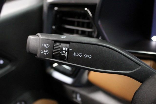 New 2026 GMC Canyon AT4 image 21