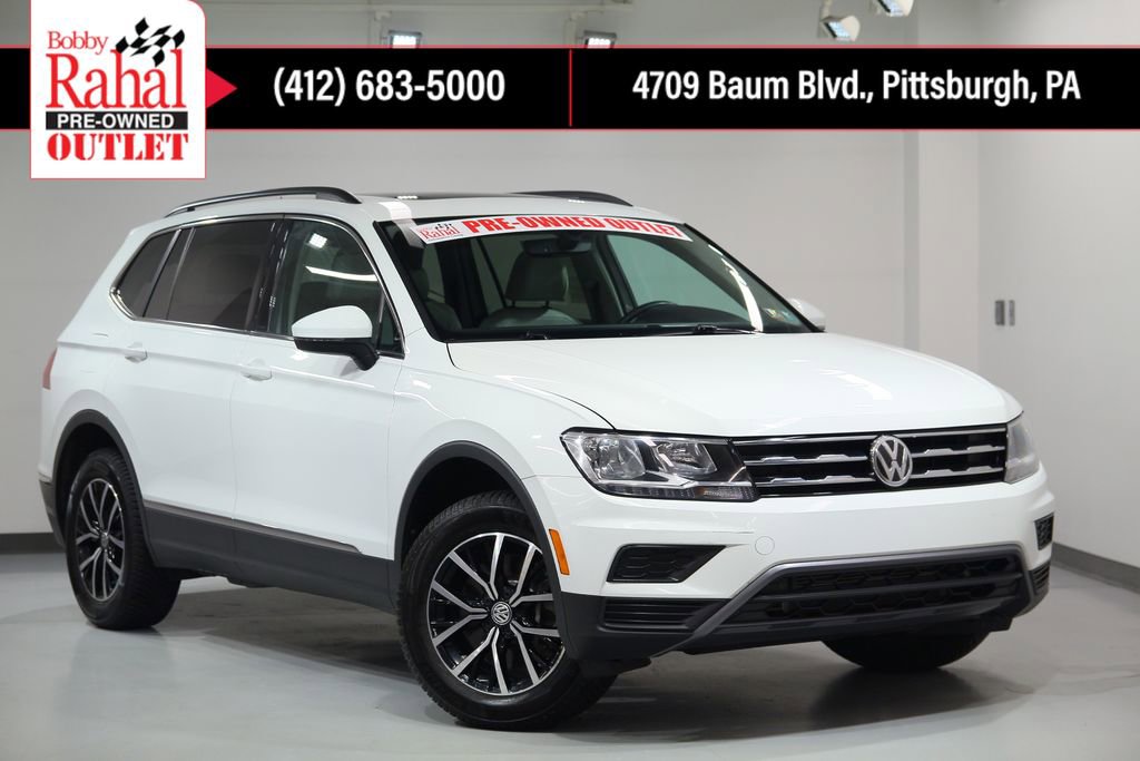 Used 2021 Volkswagen Tiguan SE w/ Panoramic Sunroof Package