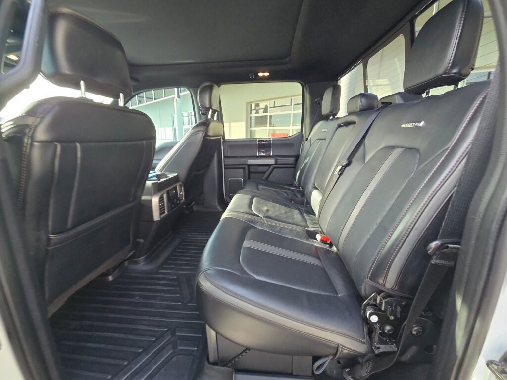 Used 2021 Ford F350 Platinum image 13