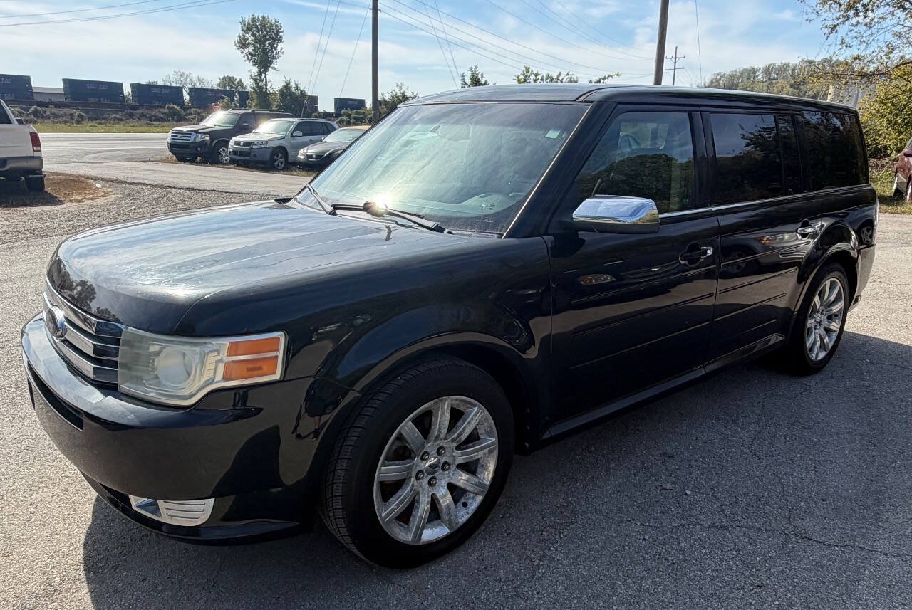Used 2009 Ford Flex Limited FWD image 1
