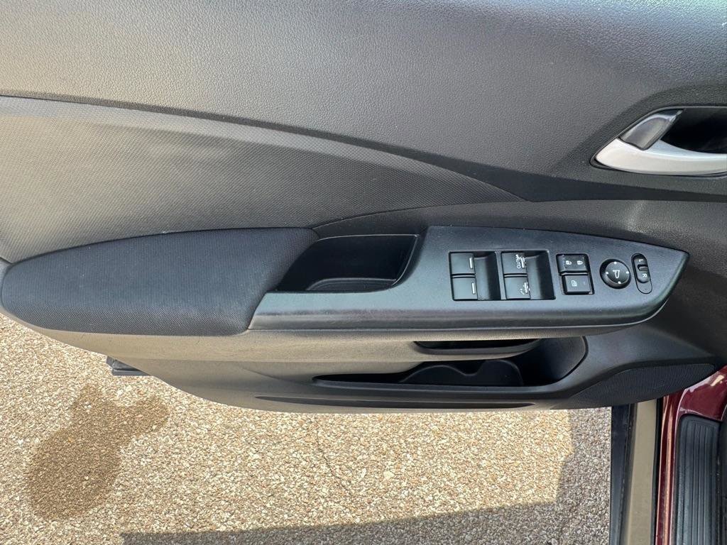 Used 2016 Honda CR-V SE image 24