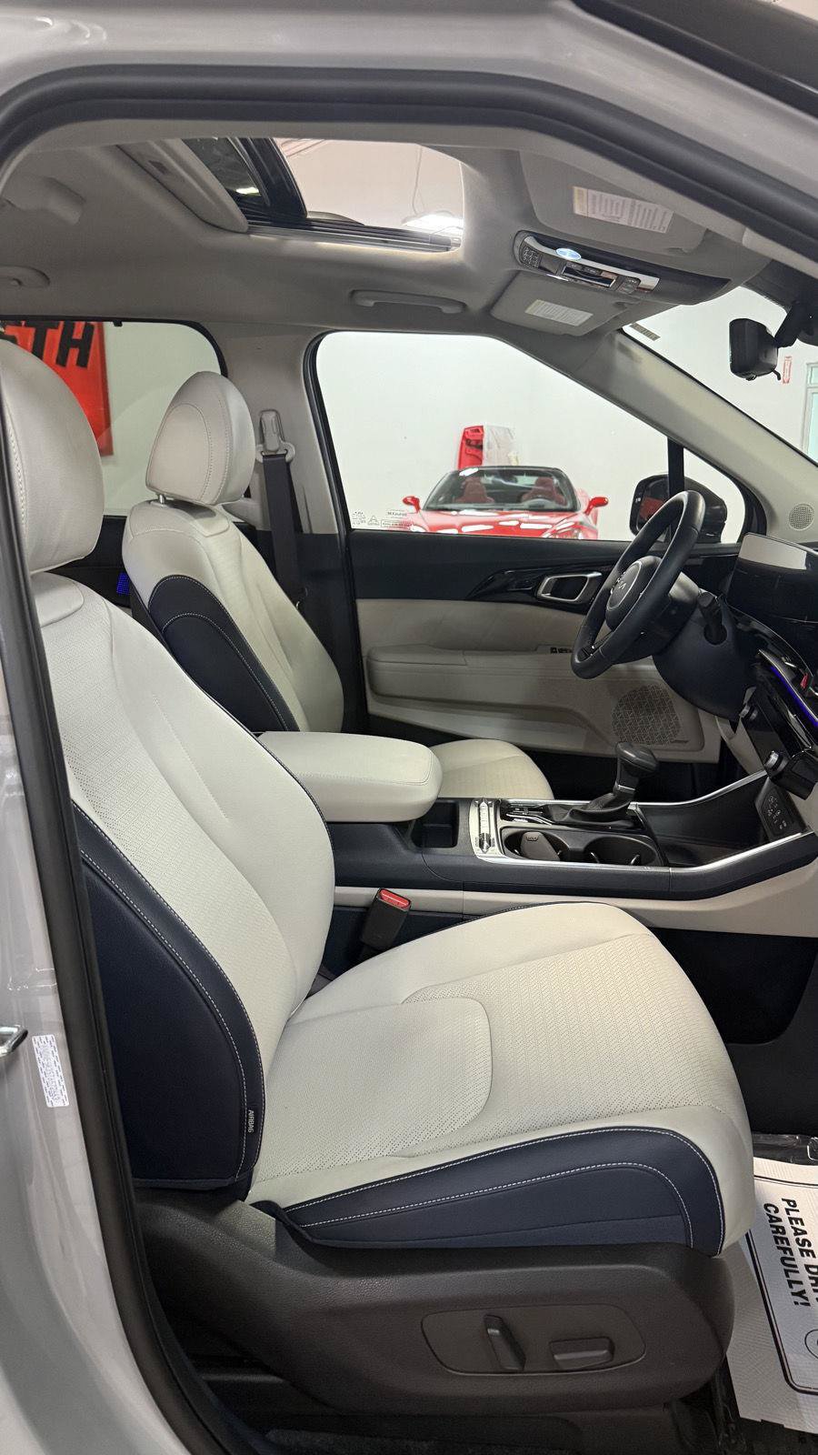 Used 2026 Kia Carnival SX Prestige FWD image 17