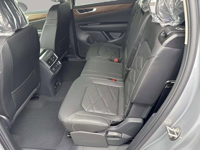 New 2026 Volkswagen Atlas SE image 7
