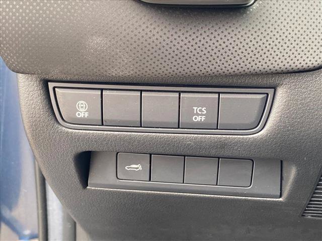 Used 2025 MAZDA CX-50 AWD 2.5 S w/ Premium Package image 9
