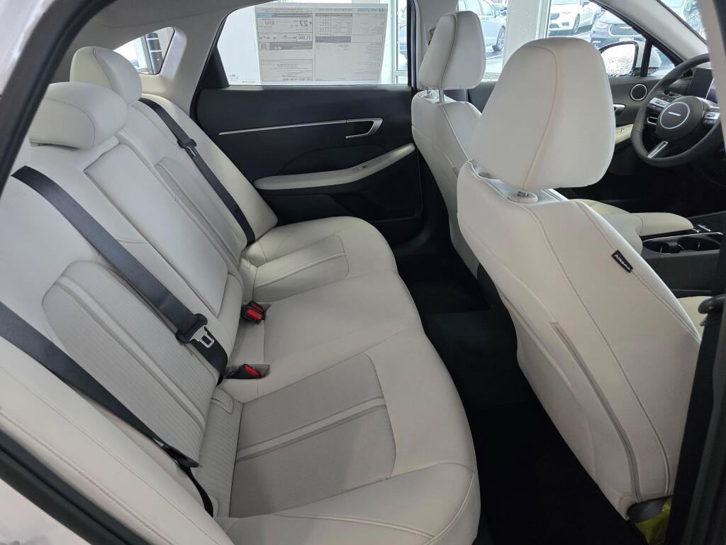 New 2026 Hyundai Sonata SEL AWD/4WD image 34