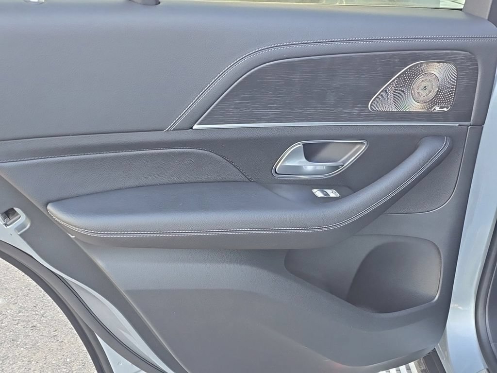 New 2025 Mercedes-Benz GLE 350 4MATIC image 9