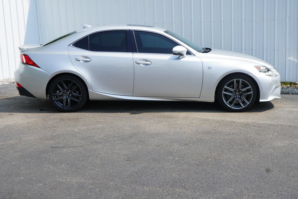 Used 2016 Lexus IS 300 AWD w/ F Sport Package image 2