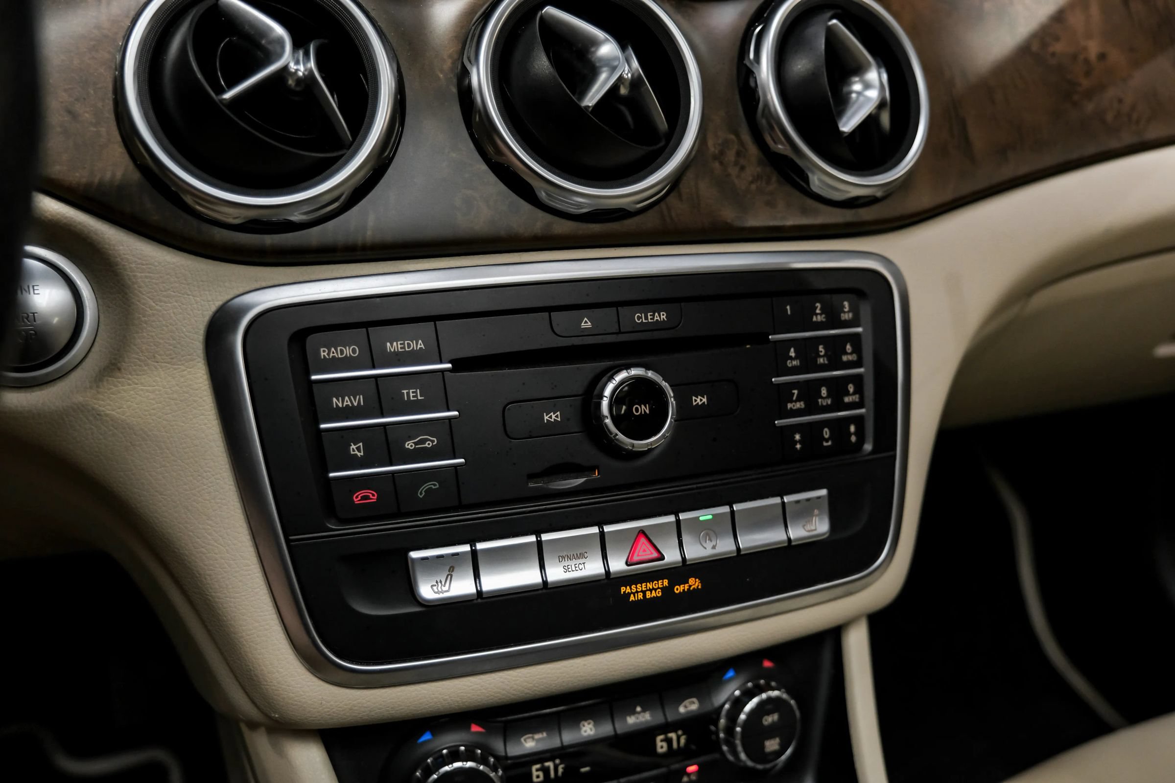 Used 2019 Mercedes-Benz GLA 250 image 24