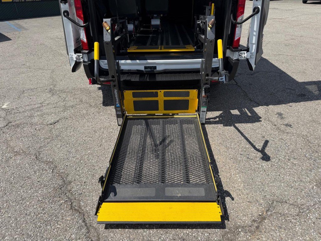 Used 2020 Ford Transit 350 XL RWD image 15