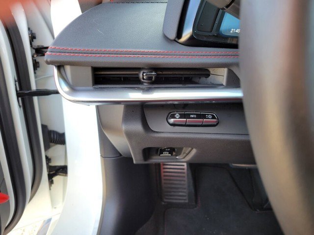 Used 2024 Chevrolet Corvette Z06 image 25