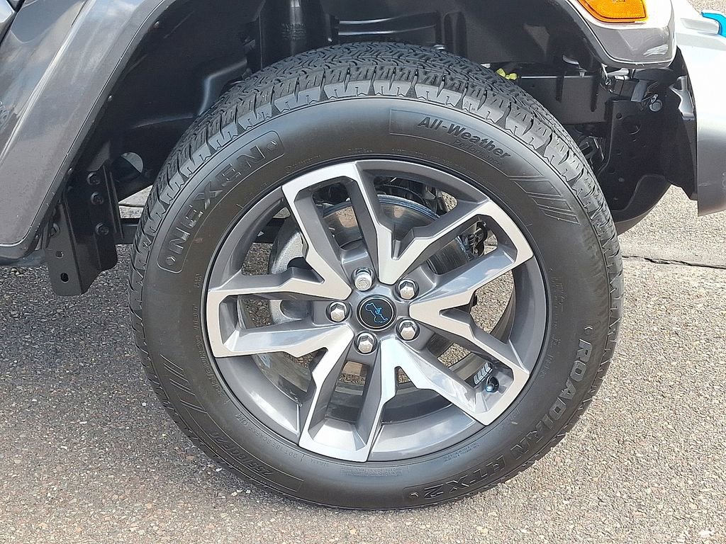 Used 2024 Jeep Wrangler Unlimited w/ Convenience Group image 9