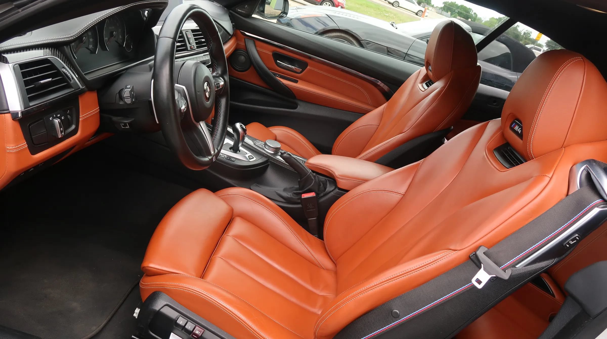 Used 2019 BMW M4 Convertible w/ Competition Package RWD image 15