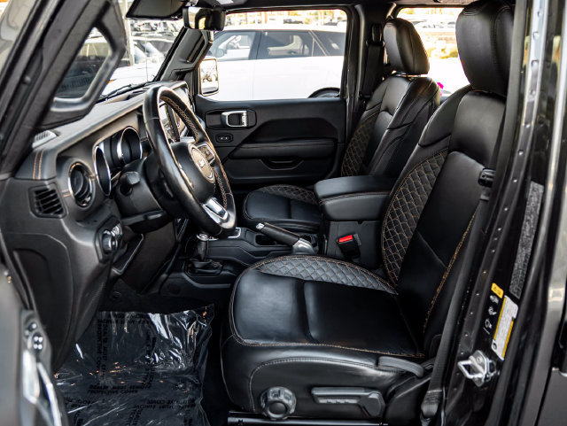 Used 2021 Jeep Wrangler Unlimited Sahara AWD/4WD image 15
