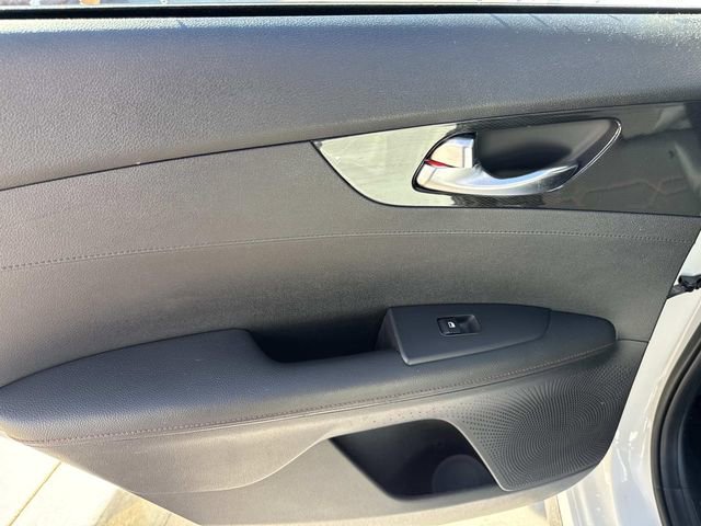 Used 2021 Kia Forte GT image 8