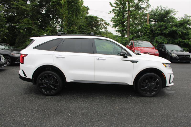 Used 2022 Kia Sorento SX image 8