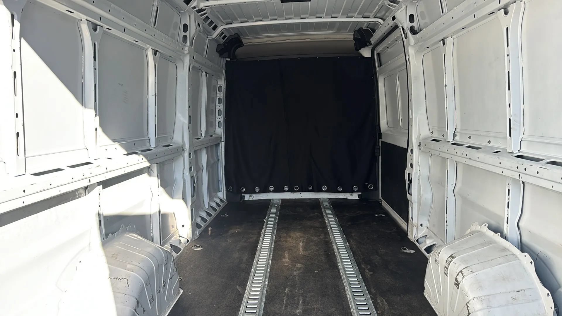 Used 2023 RAM ProMaster 3500 w/ Driver Convenience Group FWD image 23