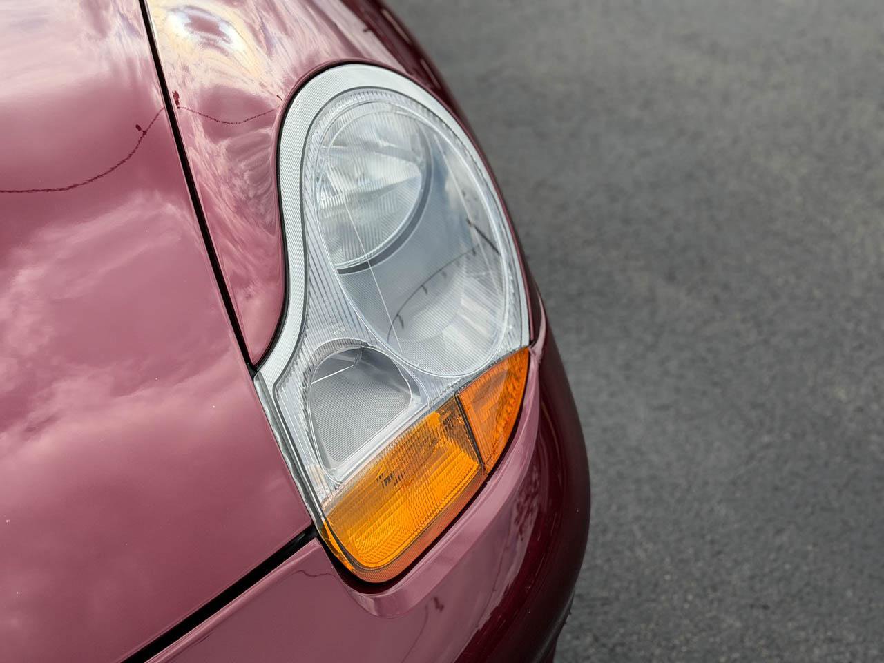 Used 1998 Porsche Boxster RWD image 21