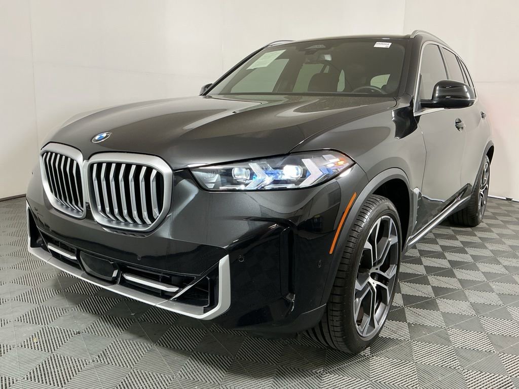 Certified 2025 BMW X5 xDrive40i w/ Climate Comfort Package AWD/4WD image 2