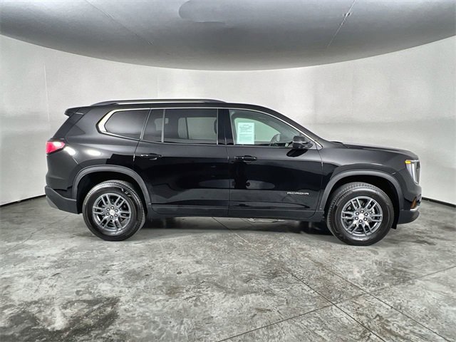 Used 2025 GMC Acadia Elevation image 9
